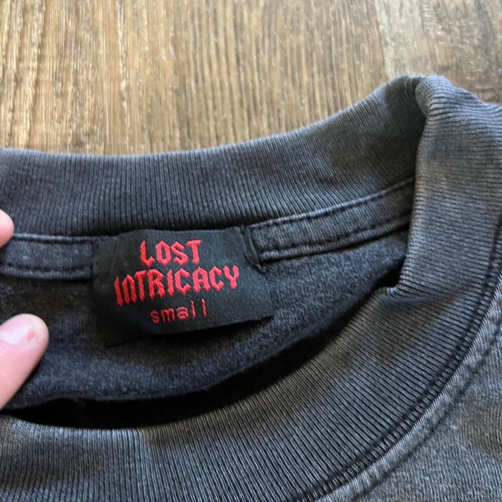Lost Intricacy Shirt - Picture 4 of 4
